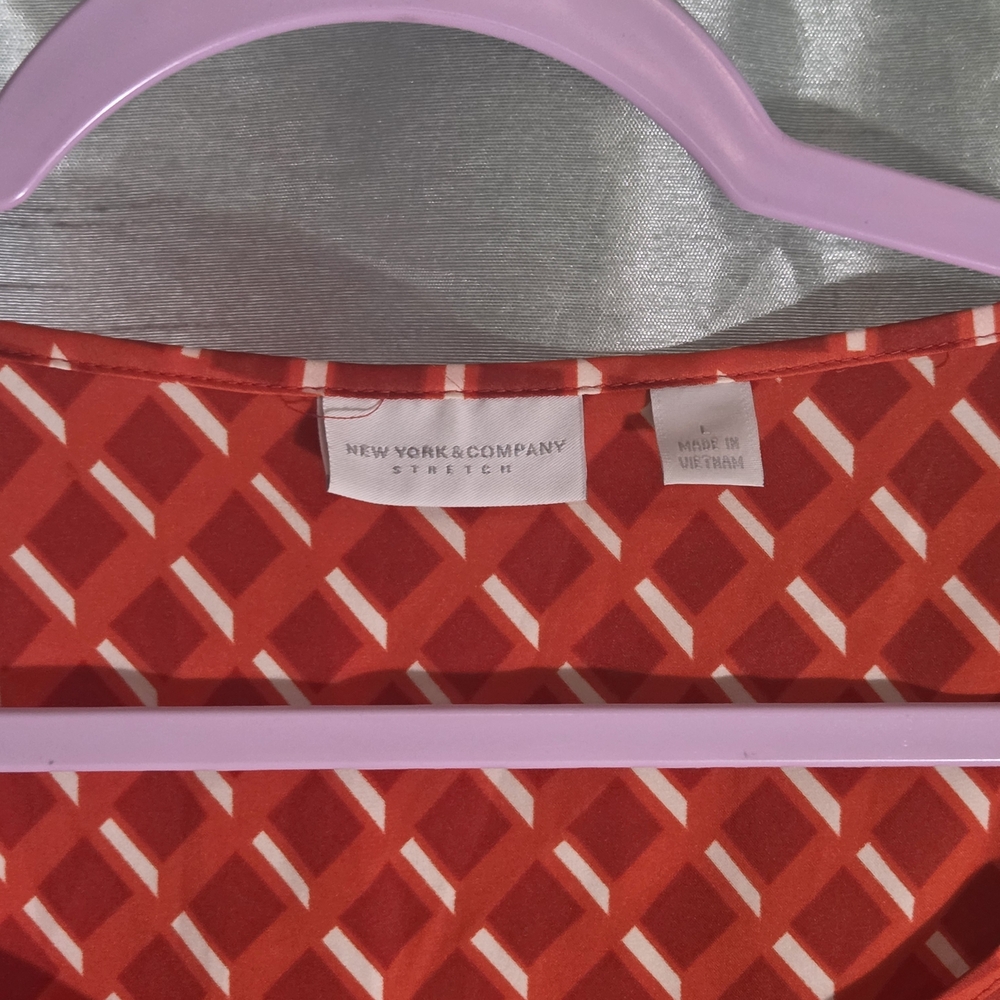New York & Company Red Diamond Pattern Blouse